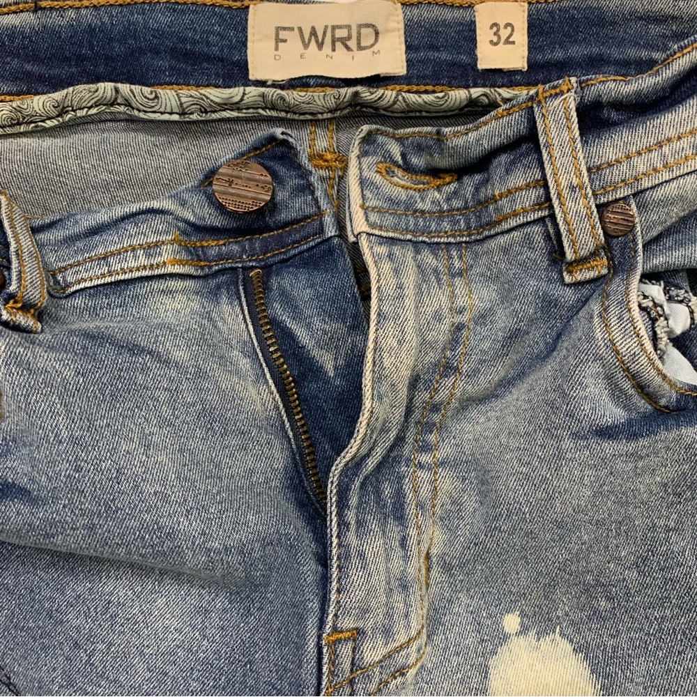 FWRD Denim Distressed Men's Jeans Shorts Size 32 Cotton Stretch - Picture 3 of 6